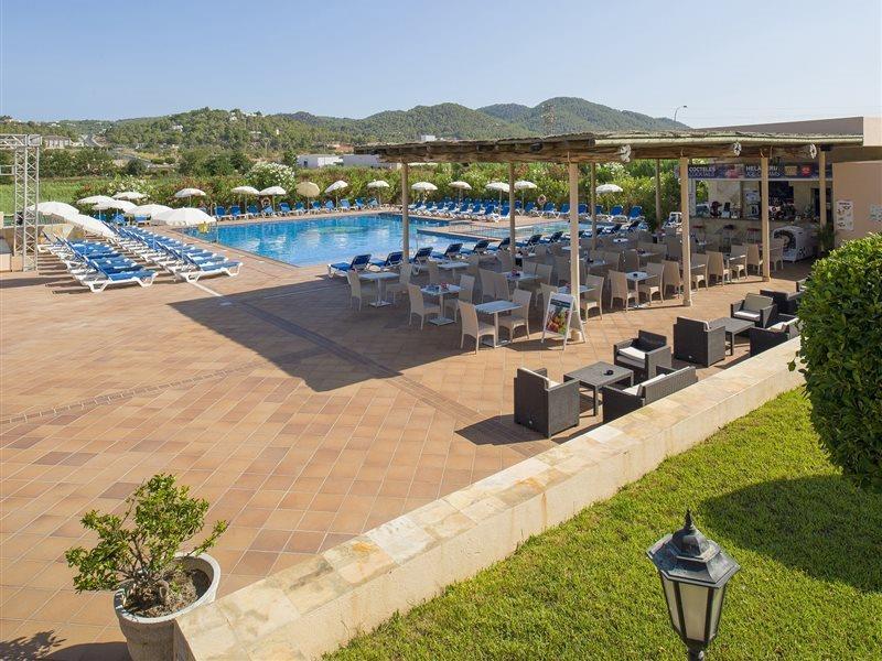 Invisa Hotel Es Pla - Adults Only Sant Antoni de Portmany Екстериор снимка