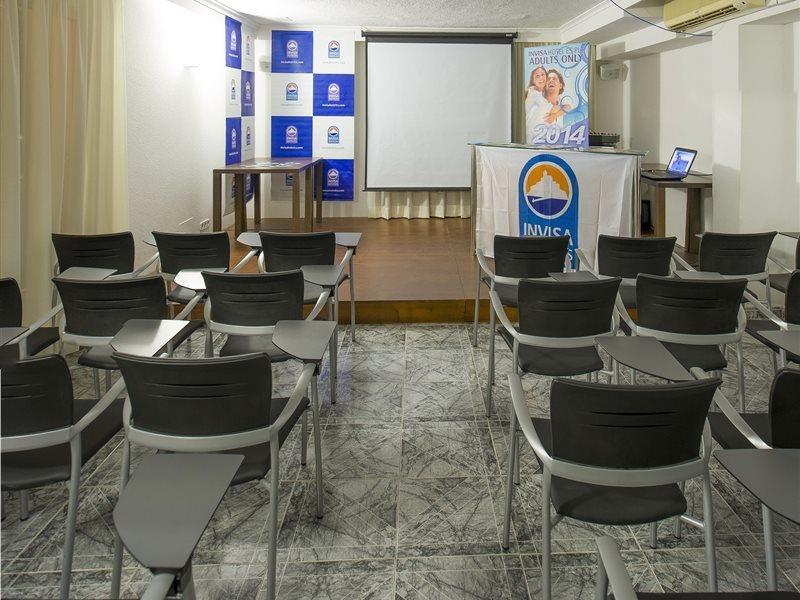 Invisa Hotel Es Pla - Adults Only Sant Antoni de Portmany Екстериор снимка