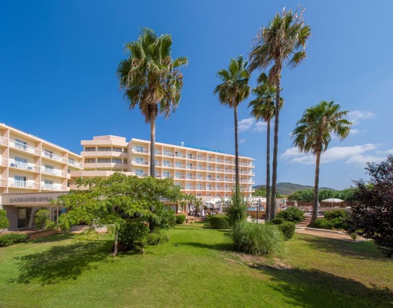 Invisa Hotel Es Pla - Adults Only Sant Antoni de Portmany Екстериор снимка
