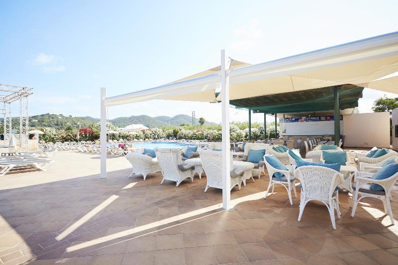 Invisa Hotel Es Pla - Adults Only Sant Antoni de Portmany Екстериор снимка