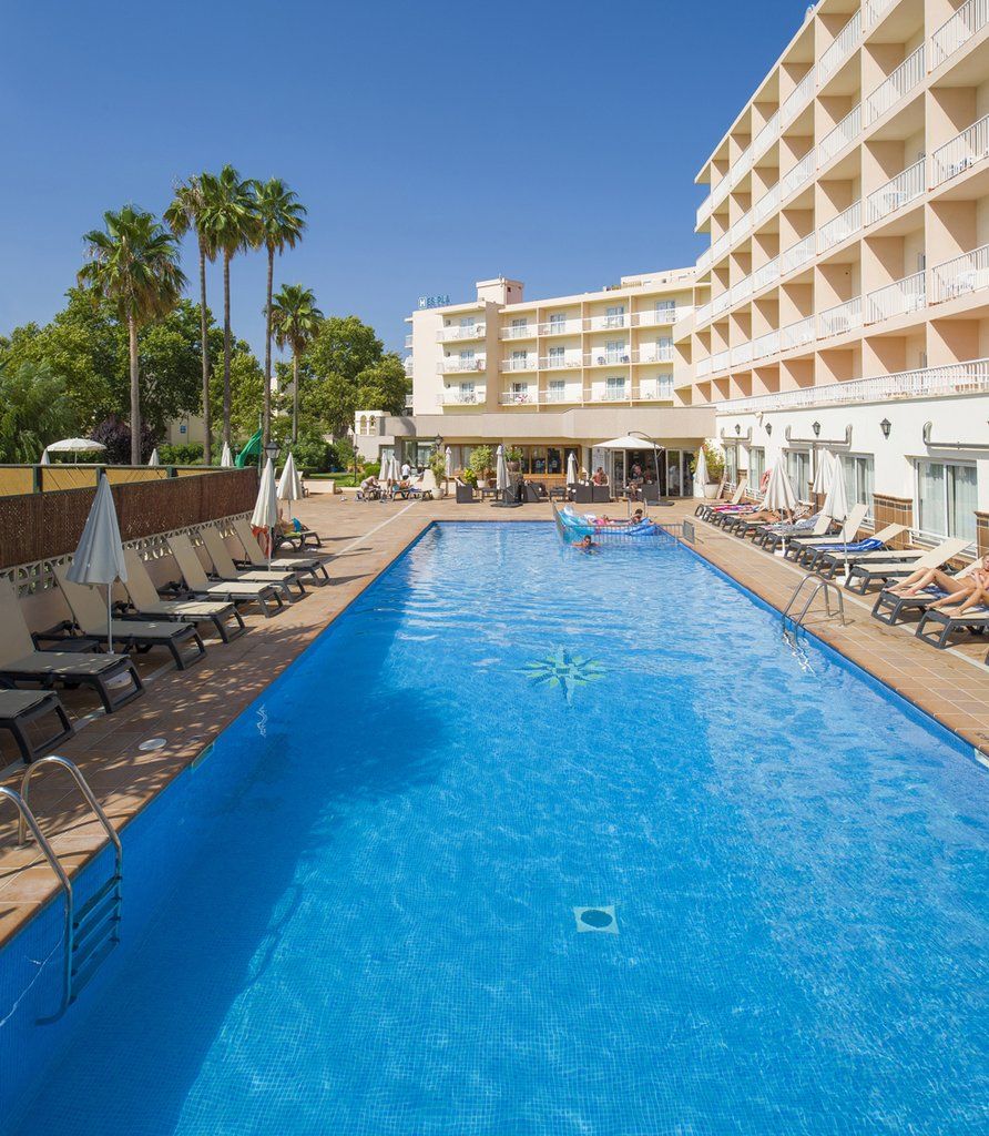 Invisa Hotel Es Pla - Adults Only Sant Antoni de Portmany Екстериор снимка